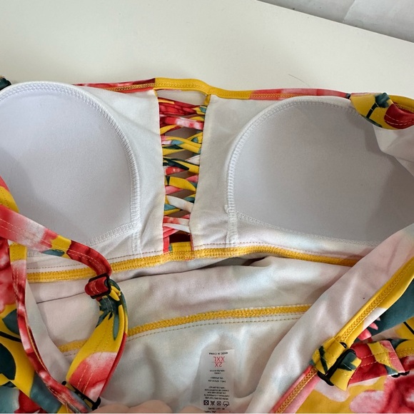 Women’s Floral One Piece Swimsuit in Yellow & Pink Size 2X - Picture 9 of 9